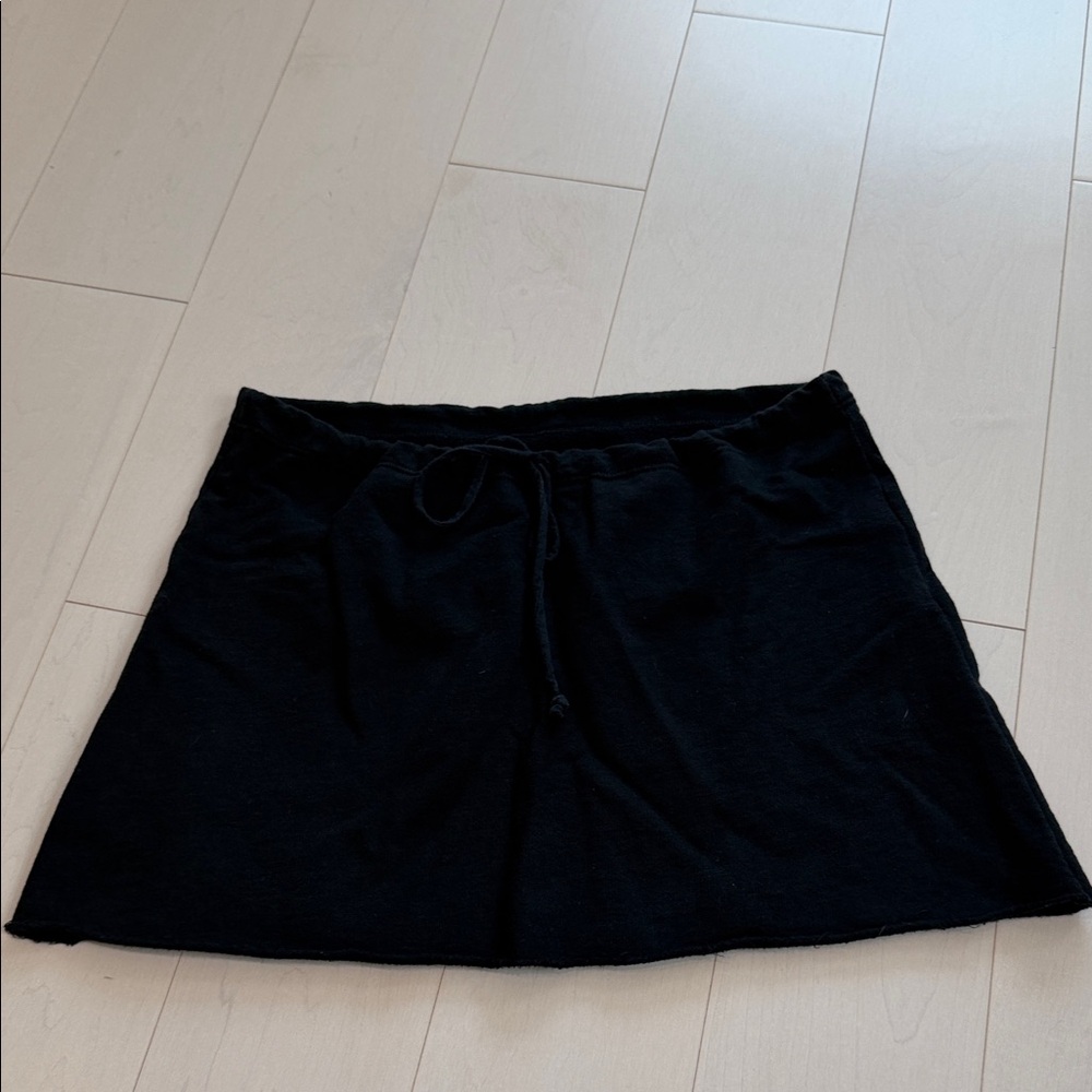 NWOT American Apparel Classic Black Drawstring Skirt
